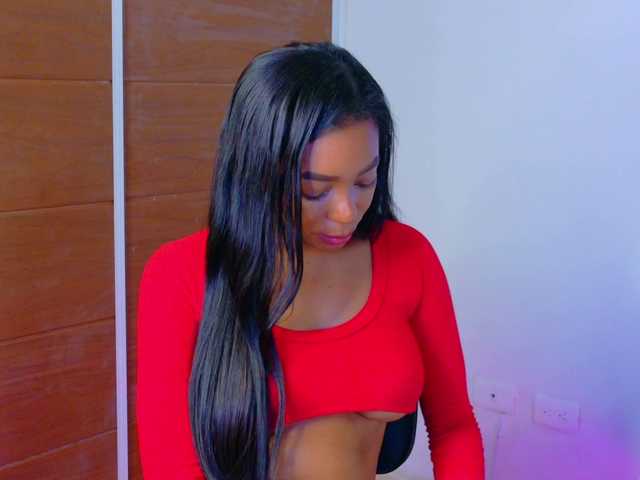 AlainaSaint live cam on BongaCams