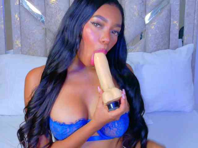 AlainaSaint webcam