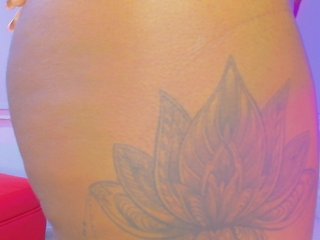 CaseyMoons's Live Webcam