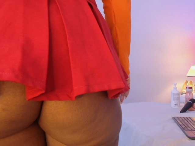 CaseyMoons live webcam show