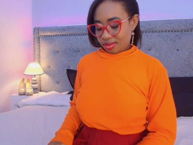 CaseyMoons live webcam show