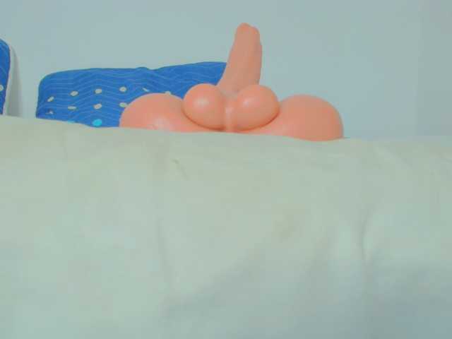 CaseyMoons live cam on BongaCams