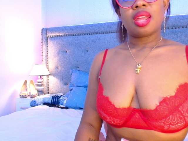 caseymoons live sex show