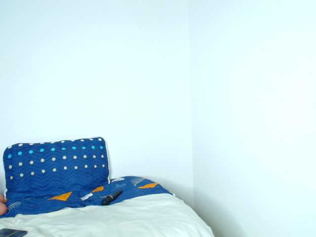 CaseyMoons live cam on BongaCams