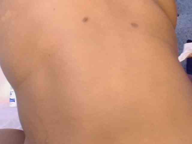 CaseyMoons webcam