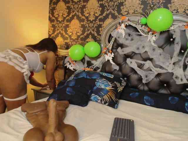 CaseyMoons's webcam live show