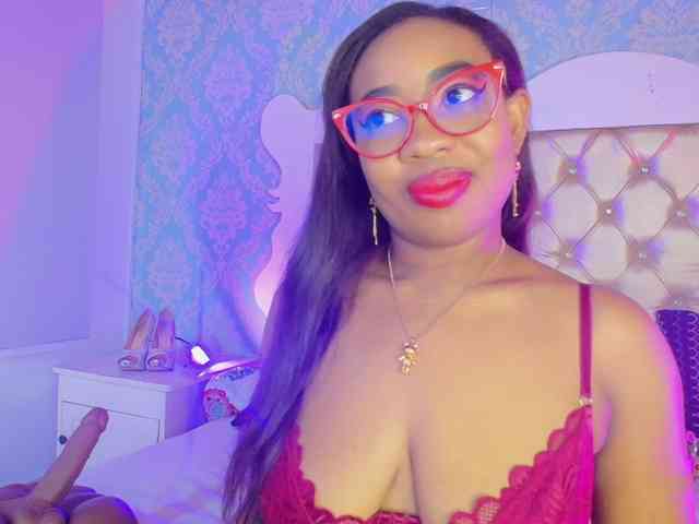 CaseyMoons webcam