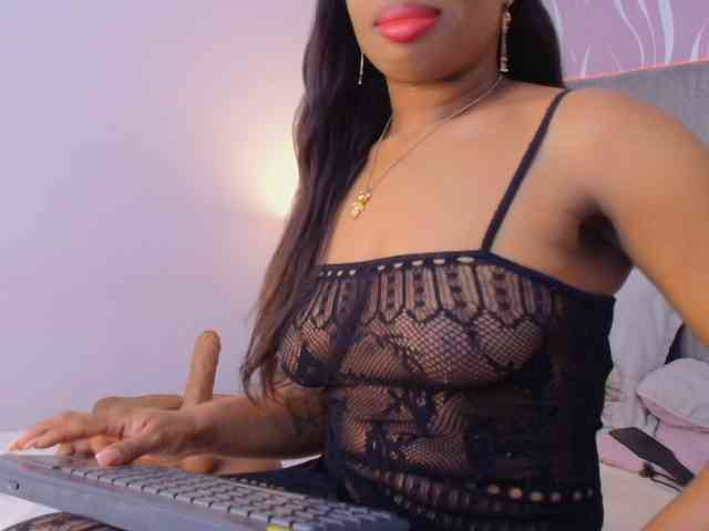 CaseyMoons webcam