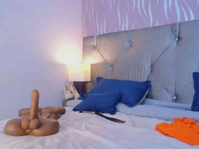 CaseyMoons webcam