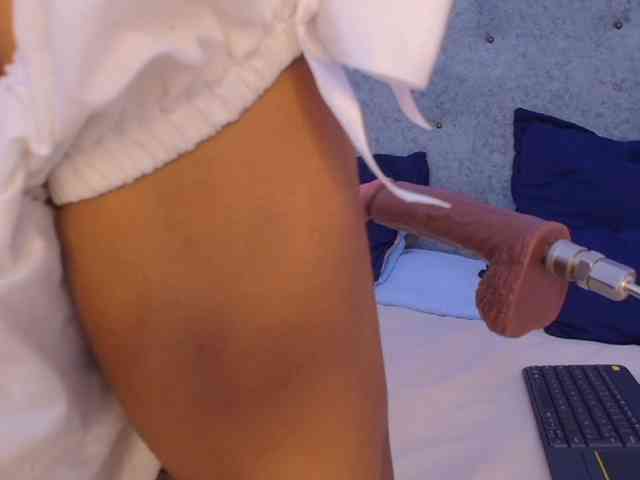 CaseyMoons webcam