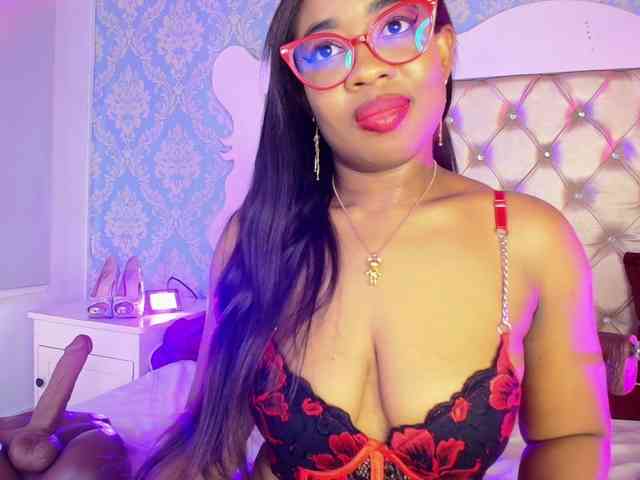 CaseyMoons webcam