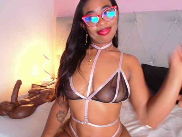 CaseyMoons webcam