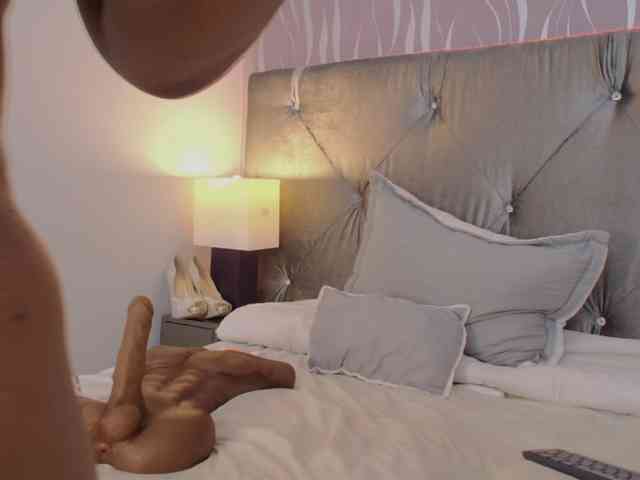 CaseyMoons webcam