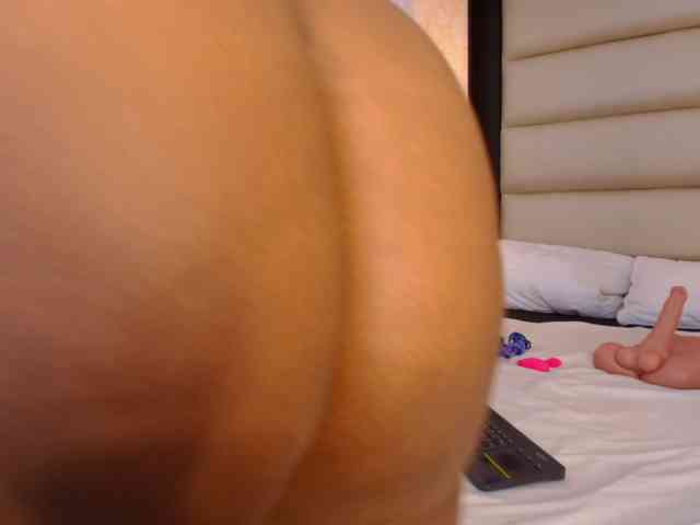 CaseyMoons webcam