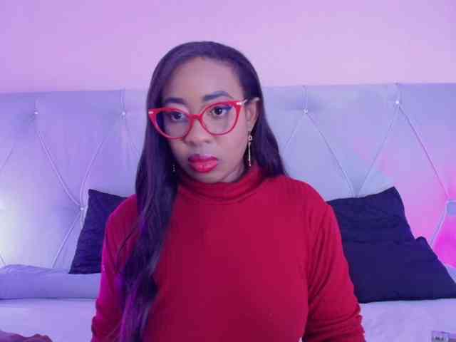 CaseyMoons webcam