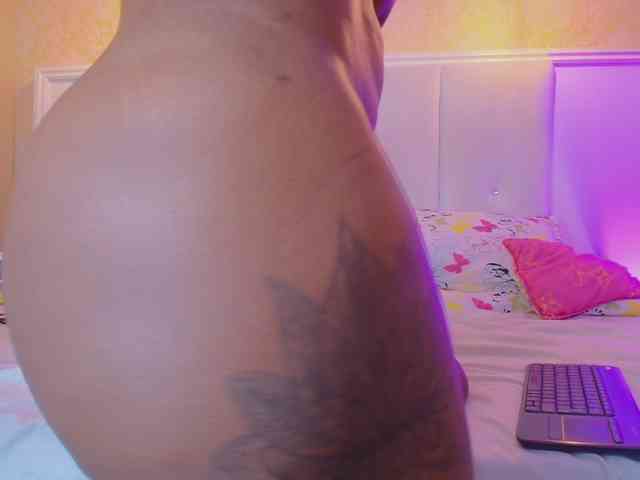 CaseyMoons webcam