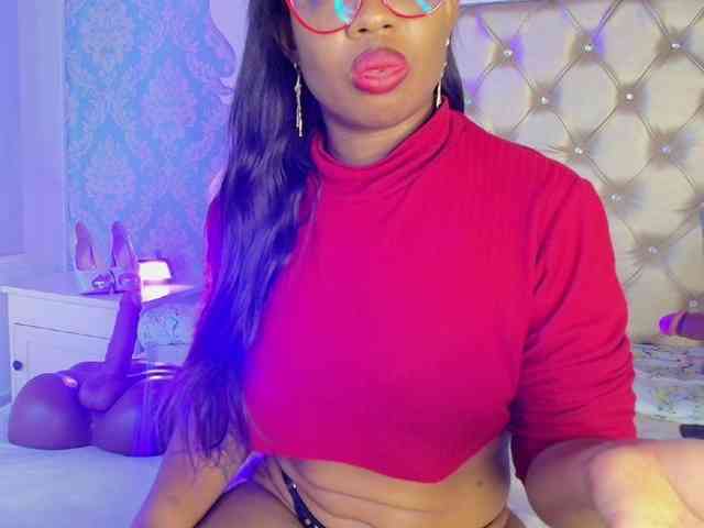 CaseyMoons webcam