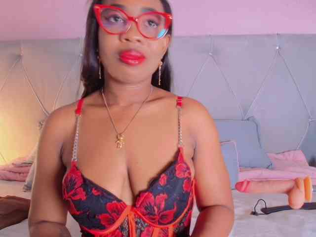 CaseyMoons webcam