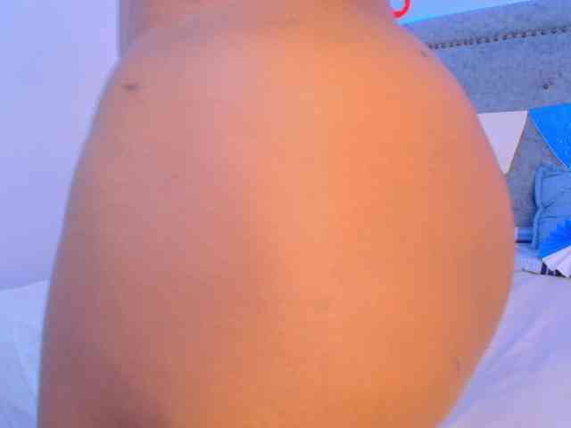 CaseyMoons webcam