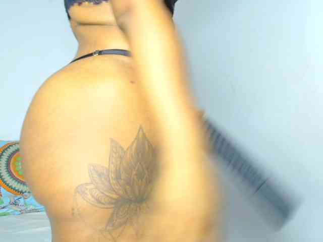 CaseyMoons webcam