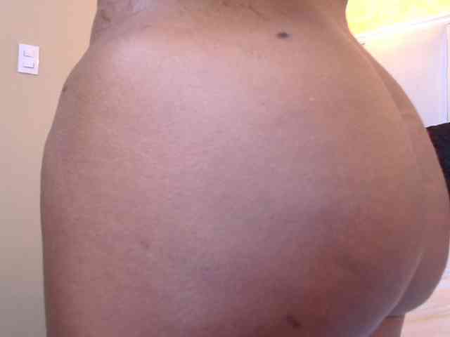 Modelo: CaseyMoons