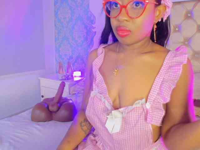 CaseyMoons webcam