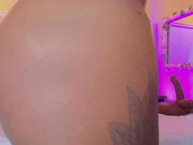 CaseyMoons webcam