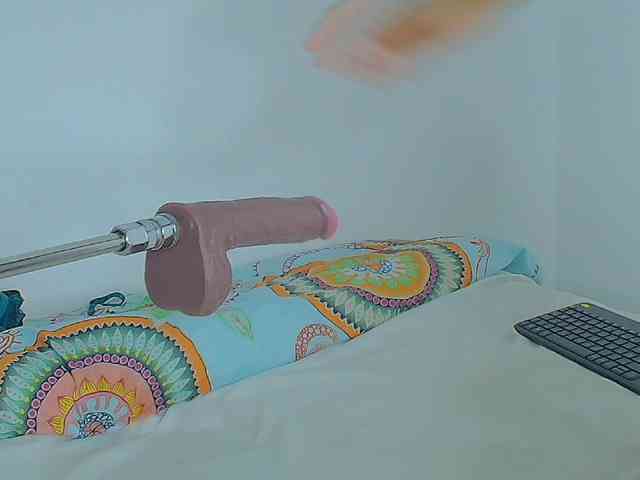 CaseyMoons webcam
