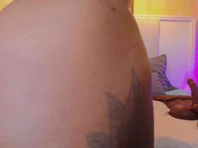 CaseyMoons webcam