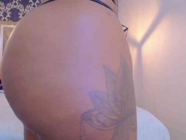 CaseyMoons webcam
