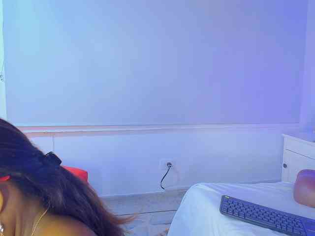 CaseyMoons webcam