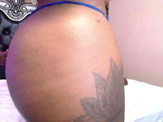 CaseyMoons webcam