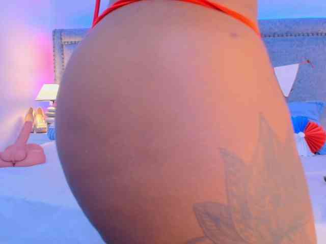 CaseyMoons webcam
