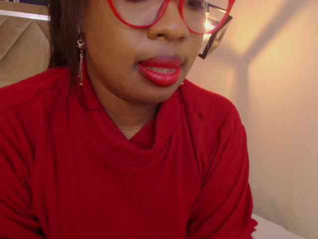 CaseyMoons webcam