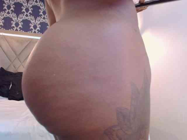 CaseyMoons webcam