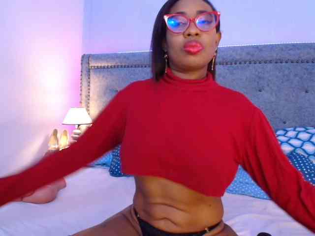 CaseyMoons webcam