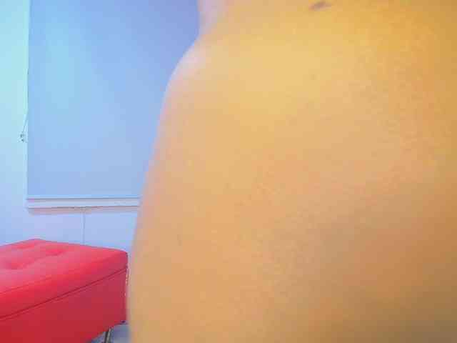 CaseyMoons webcam