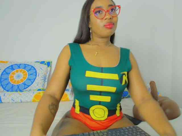 CaseyMoons webcam