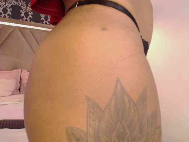 CaseyMoons webcam