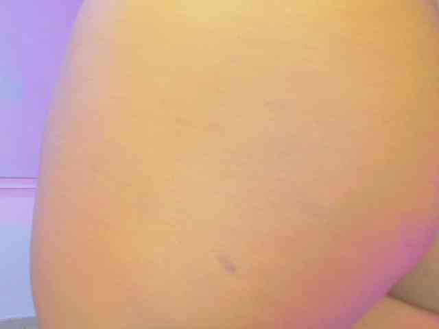 CaseyMoons webcam