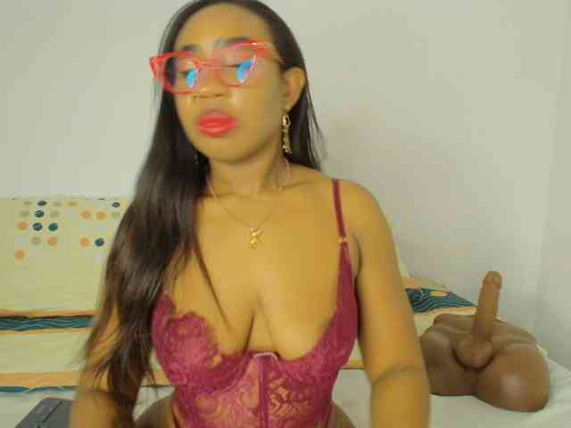 CaseyMoons webcam
