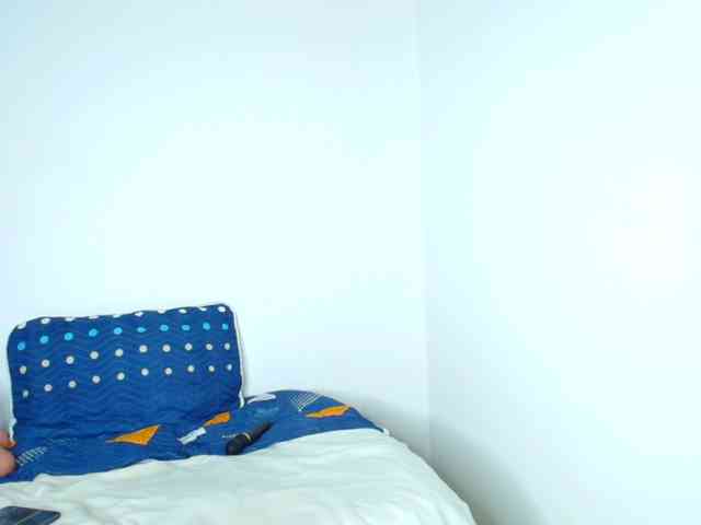 CaseyMoons webcam
