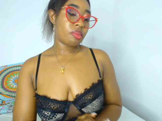 CaseyMoons webcam