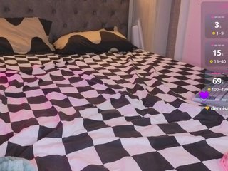 Vivi-Squirrel Porn Show