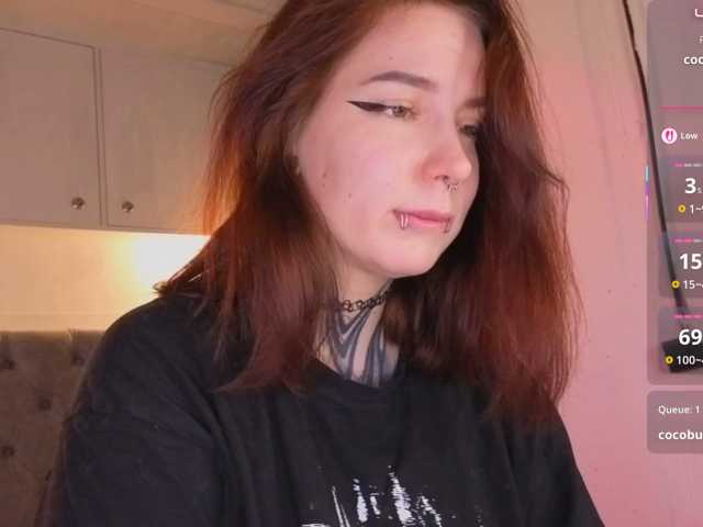 Vivi-Squirrel live cam on BongaCams