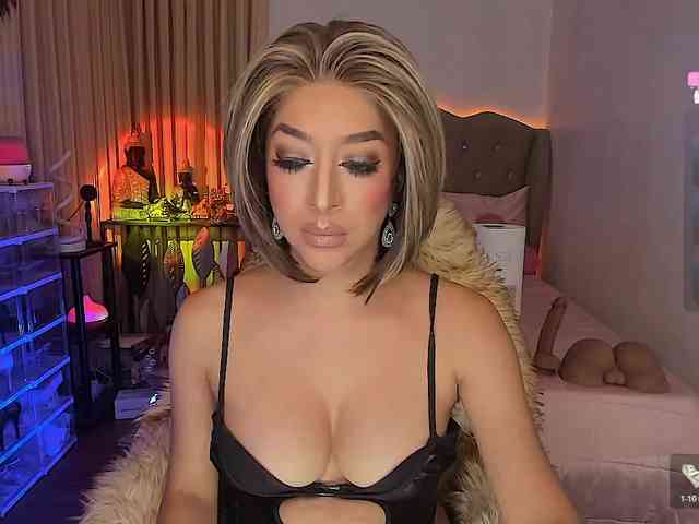 DreamGoddess Sex Cam Show