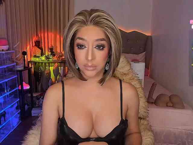 DreamGoddess Sex Cam Show