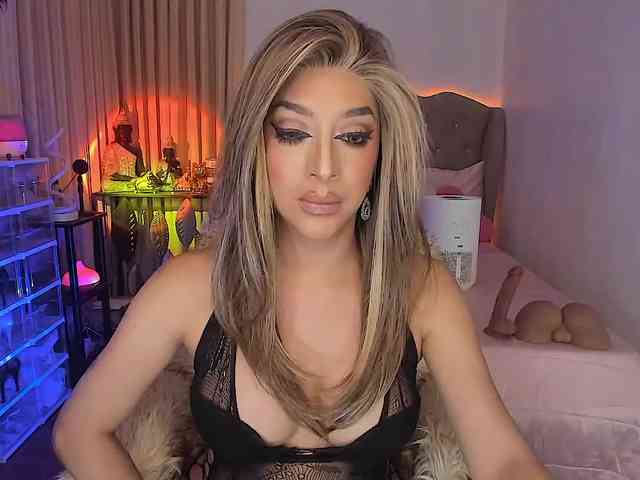 DreamGoddess Sex Cam Show