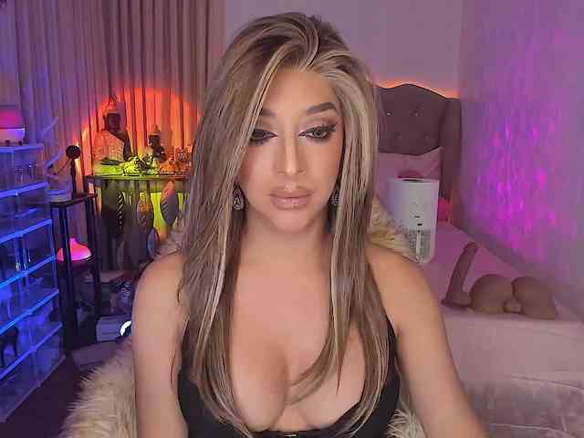 DreamGoddess Sex Cam Show