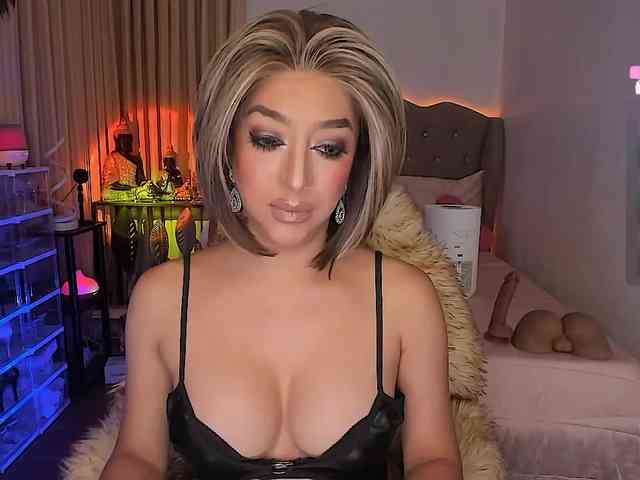 DreamGoddess Sex Cam Show